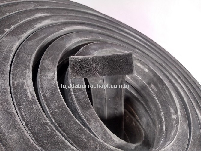 N117 Borracha esponjosa 54x18mm