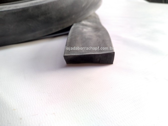 N175 Borracha esponjosa 45x13mm
