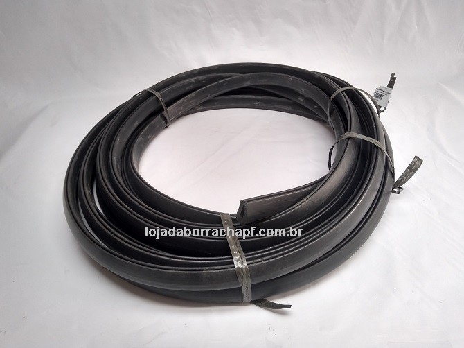 N159 Borracha maciça em "U" vedacao peneira mineracao rolo 2 metros