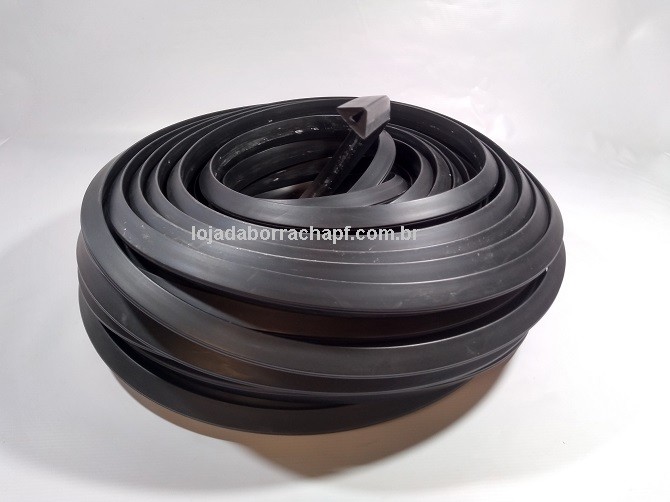 N228 Borracha formas pré moldados 25x13x4,7mm (50 metros)