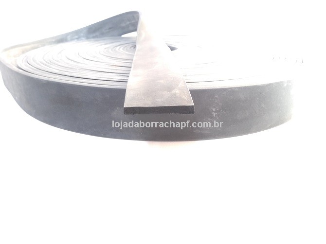 N125 Borracha esponjosa 51x6mm Rolo 25 Metros