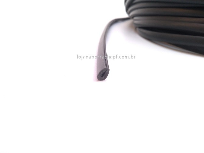 N122 Borracha maciça em "U" 7x4,5x1mm Rolo 100 Metros