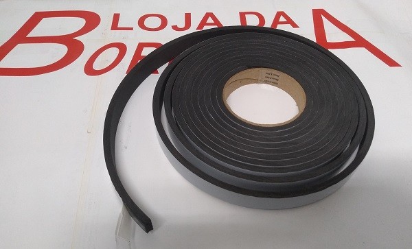 Fita EVA 20x6mm c/adesivo (rolo c/ 5m)