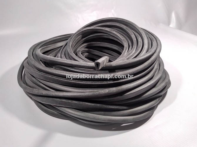 N168 Borracha esponjosa em "U" 13x10x5mm Rolo 50 Metros