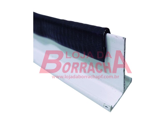 N38 Perfil de PVC em "U" 9x14mm Preto Rolo com 50 mts (casca de cobra)