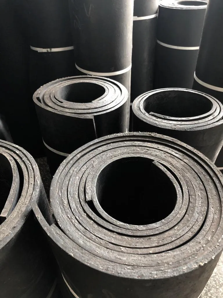 Placa de Borracha 2,60 x 1,20 metros x 7 milímetros de espessura 