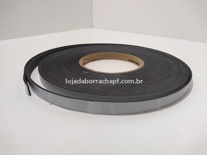 Fita EVA 10x2mm c/adesivo (rolo c/ 10m)
