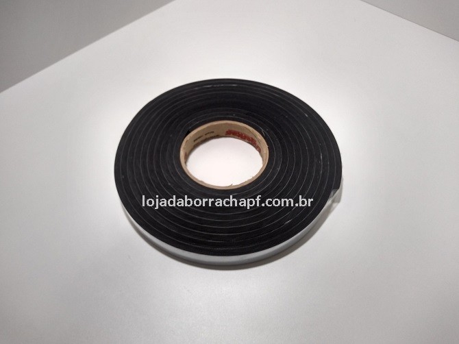 Fita EVA 20x6mm c/adesivo (rolo c/ 5m)
