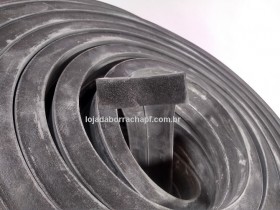 N117 Borracha esponjosa 54x18mm