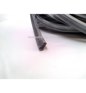 N28 Borracha esponjosa 9x15x7mm Rolo 50 Metros