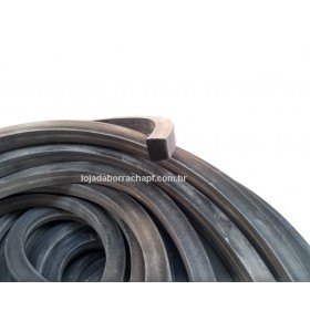 N74 Borracha esponjosa 17x15mm Rolo 50 Metros