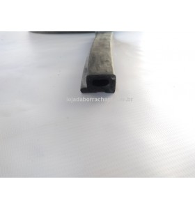 N110 Borracha esponjosa porta baú 31x20mm 25 Metros